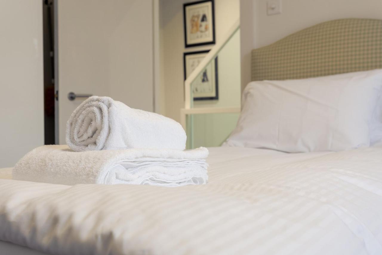 2 Bedroom Apartment Hammersmith Grove Sleeps 4 London Eksteriør bilde